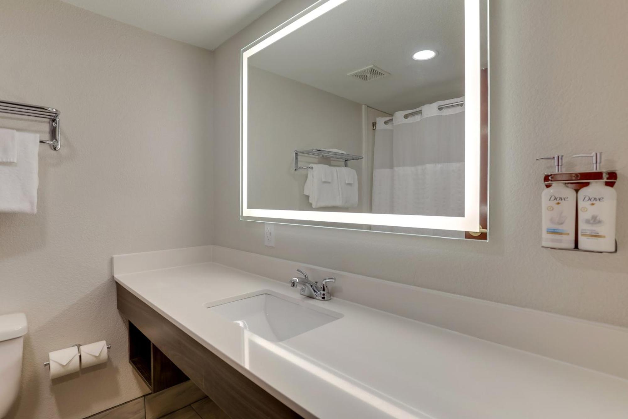 Holiday Inn Express Lexington Southwest Nicholasville By Ihg מראה חיצוני תמונה