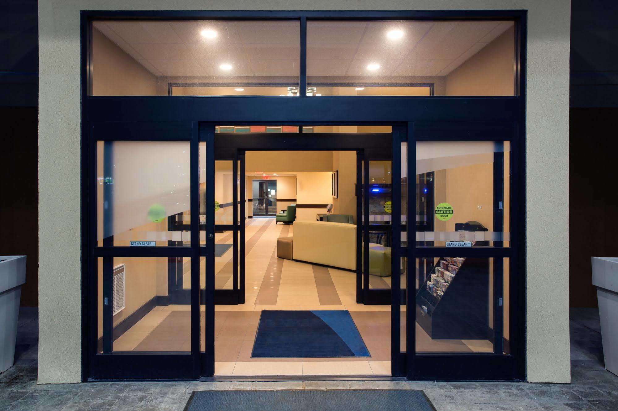 Holiday Inn Express Lexington Southwest Nicholasville By Ihg מראה חיצוני תמונה